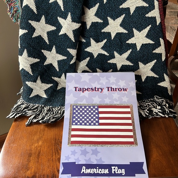 Other - NWT Cozy Throw - Tapestry American Flag 50 x 60 100% cotton in original package